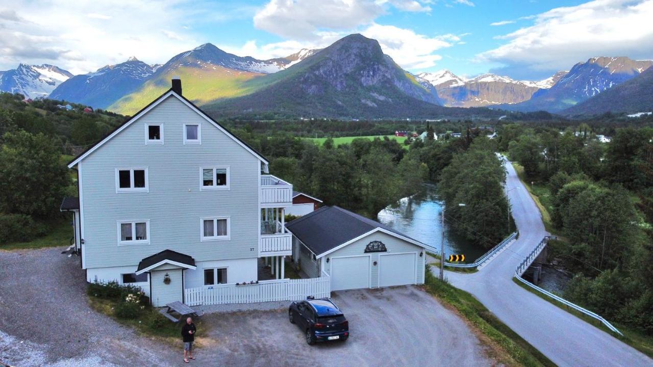 Apartment Dreamvalley Isfjorden Exterior foto